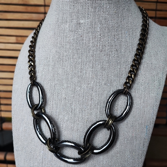 Dark Brass Antiqued Pave Dark Grey Smoke Rhinestones Link Chain Necklace LOFT - Picture 3 of 8